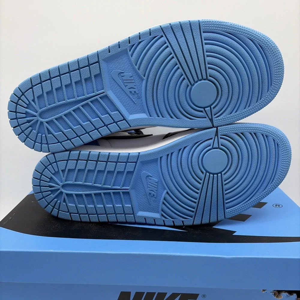 Size 9.5 - Jordan 1 Retro OG High UNC Toe (DZ5485-400)